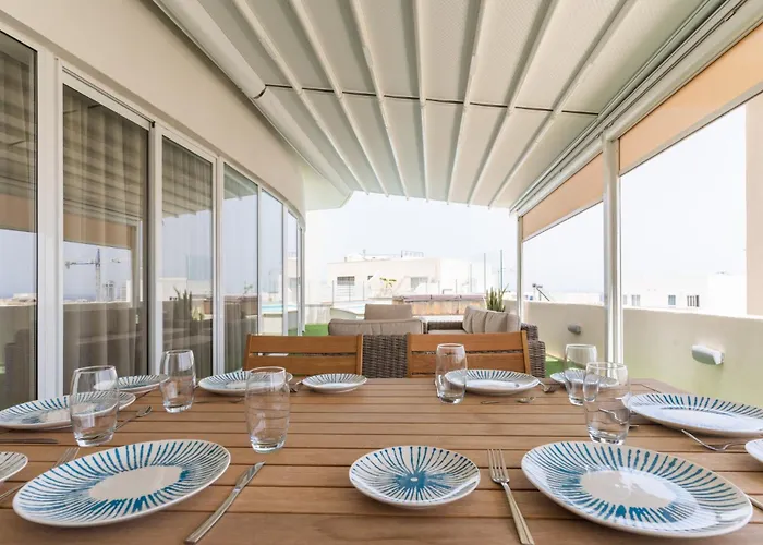 Lägenhet Large With Pool *