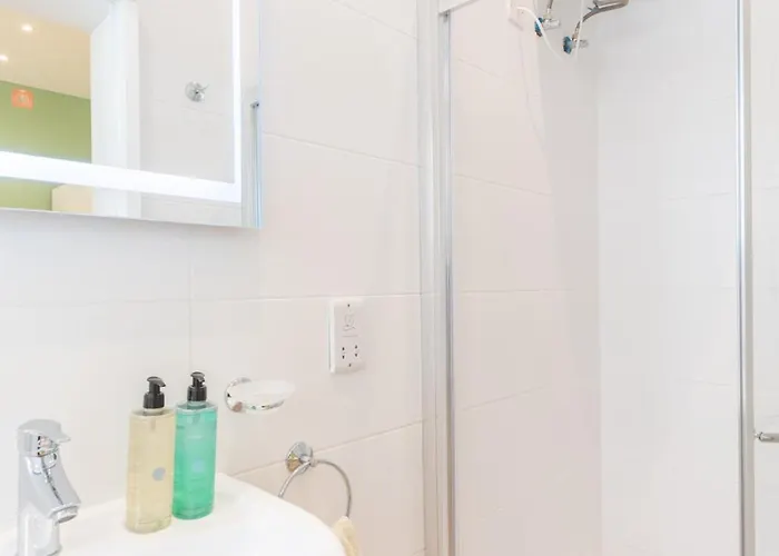 Large With Pool Is-Swieqi