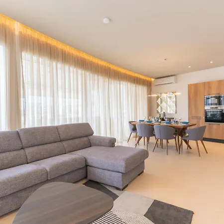Apartment Large With Pool Is-Swieqi