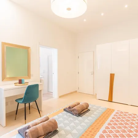 Apartment Large With Pool