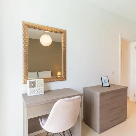 Appartement Large With Pool *