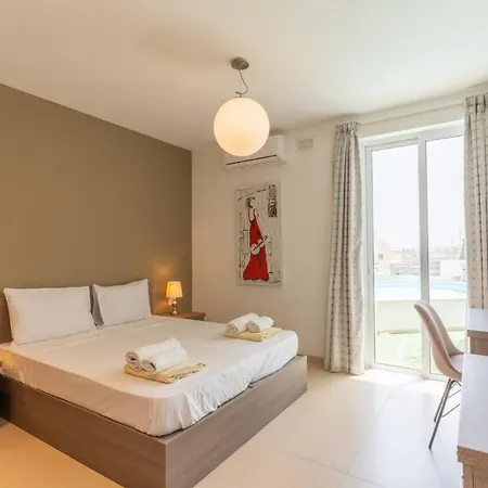 Apartment Large With Pool *