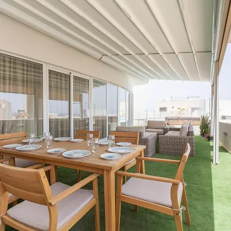 Appartement Large With Pool