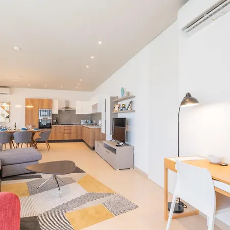 Apartment Large With Pool Is-Swieqi