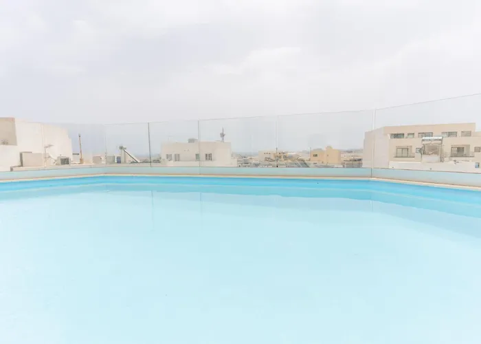 Appartamento Large With Pool Is-Swieqi