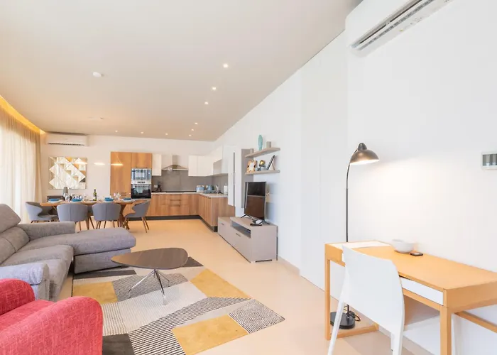 Appartamento Large With Pool Is-Swieqi